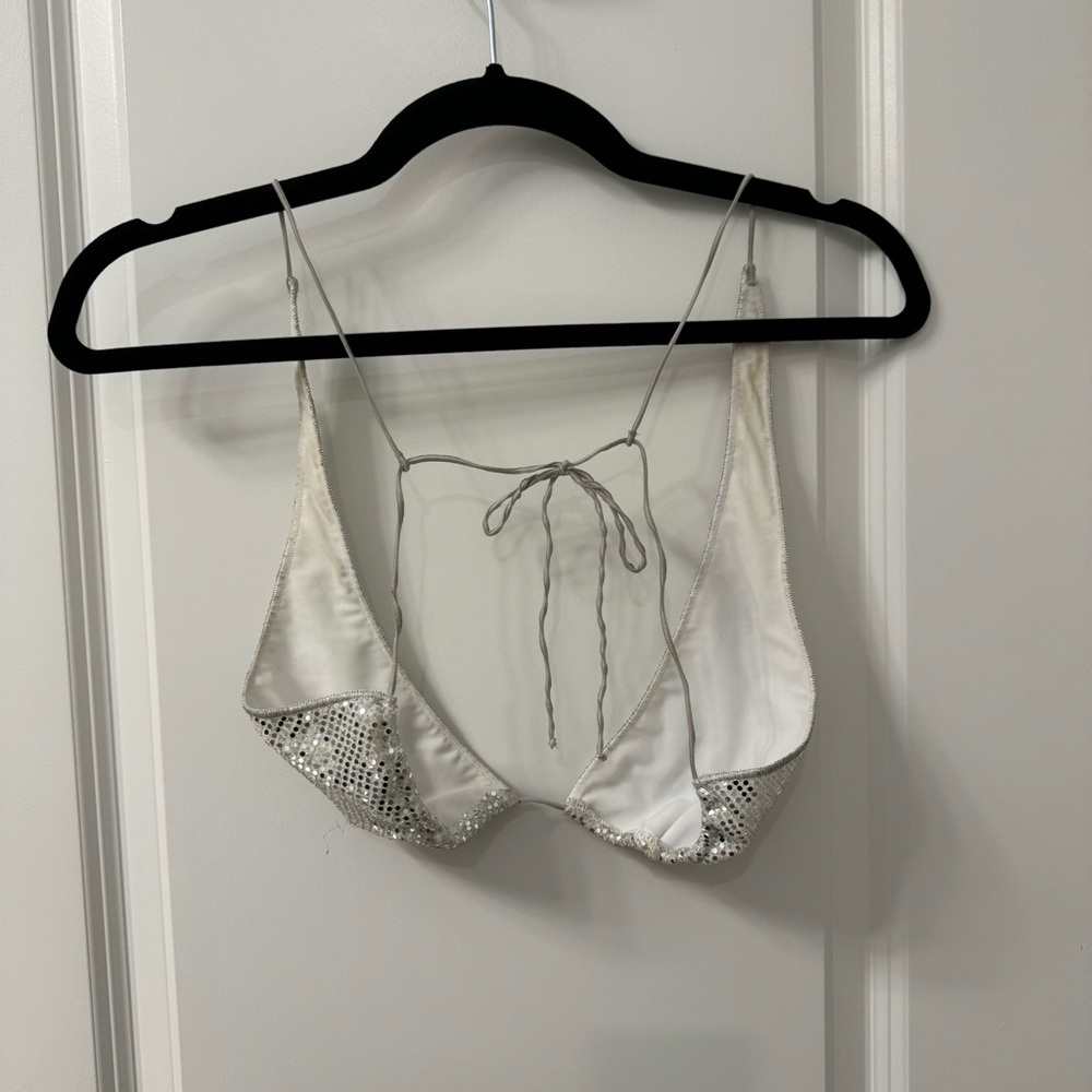 Oseree Disco 90’s Bikini Top Only in Silver Revolve - Picture 6 of 8